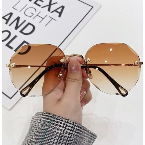 Luxury Brown Oversized Oval Sunglasses Women Fashion Vintage Style Sun Glasses Female Brand Designer Big Frame Rimless Oculos