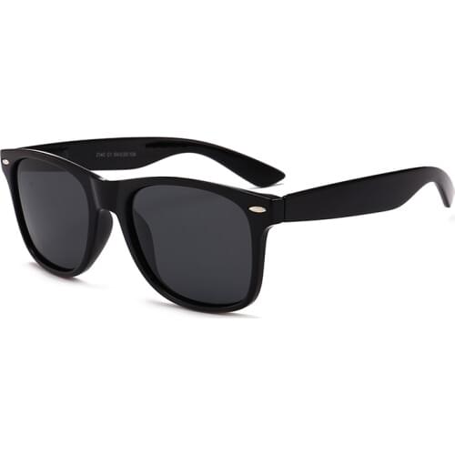 Men Driving Mirrors Polarized Sunglasses Classic Retro Rivet Black Frame WomenDriving Square Frame Sun Glasses UV400