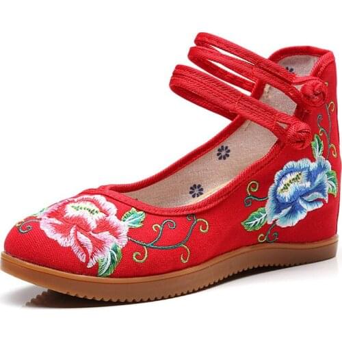 Retro Ankle Strap Ladies Floral Embroidered Canvas Platforms Shoe Breathable Comfortable Thick Bottom Walking Shoes For Women