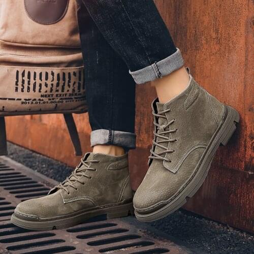 For leather loafers causal sports hot casual boots 2020 man Mens sneakers mens leisure shoes black Sneaker men male footwear