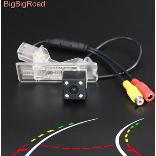 BigBigRoad Car Intelligent Dynamic Trajectory Tracks Rear View CCD Camera For Renault Fluence Duster / Dacia Duster 2010 -2014