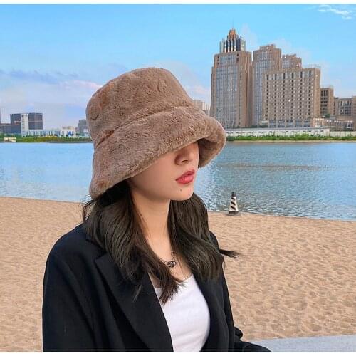 Fashion Faux Fur Winter Bucket Hat for Women Girl Solid Thickened Soft Warm Fishing Cap Outdoor Vacation Hat Cap Lady