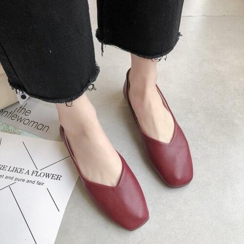 Llogai Spring Antumn Flat Shoes Women Square Toe Shallow Solid Shoes Elegant All-match Red Beige Black Female Leather Shoes 2021