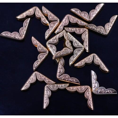 30PCS Gold Tone Embossed Metal Corner Protector For Books Photo Albums Menus Folders DIY Scrapbooking Ornament Making 30x21x5mm
