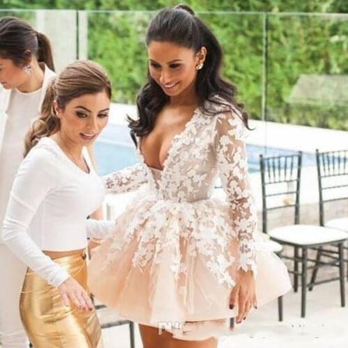 Hot Sale V Neck Short Mini Homecoming Dresses 2020 Long Sleeve Lace Applique Prom Dress Formal Party Evening Gowns Robe De Soire