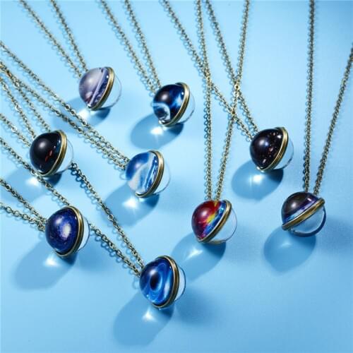 Vintage Glow in The Dark Handmade Glass Ball Planet Universe Starry Sky Galaxy Pendant Necklace Women Time Fashion Gem Jewelry