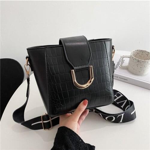 Black Soft PU Leather Womens Bag Fashion Small Shoulder Bags High Quality 2021 New Alligator Mini Bucket Bag Vintage Designer