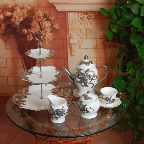 European Three-layer Fruit Plate Rose Cake Rack Dessert Tray English Afternoon Tea Set Pastry Tray Shelf