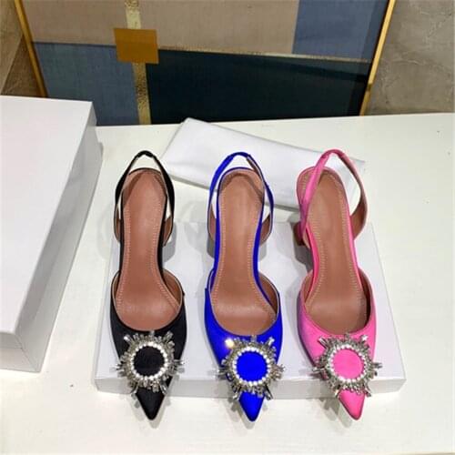 2021 New Fashion Womens Sandals Luxury Brand Designer Shoes Genuine Leather Sole Shoes Size 34-41 Hot Sell Ladies Wedding Shoes