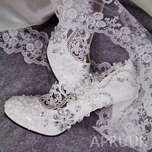 9CM high heels ladies party pumps shoes bridal handmade luxury crystal off white lace wedding shoes dinner proms dress pump plus