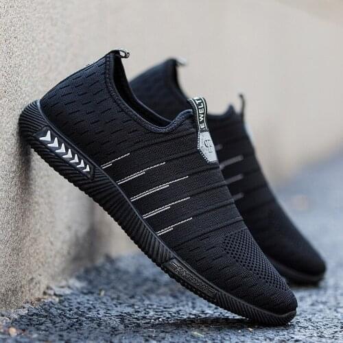 Voesnees Men's Lightweight Sneakers
