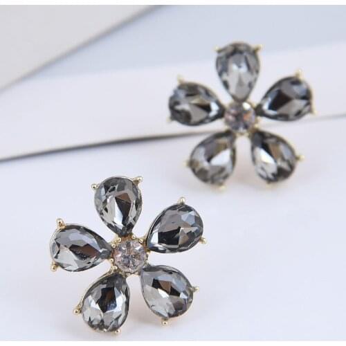 Fashion Korean Flower Shape Earrings For Women Crystal Flower Trendy Jewelry for Women Pendientes Gifts