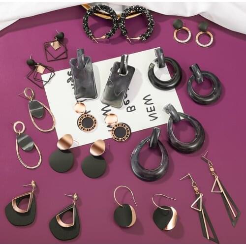 Korean Statement Earrings for women 2020 Fashion Black Arcylic Geometric Tassel Dangle Drop Earings Gold Brincos Jewelry Gift