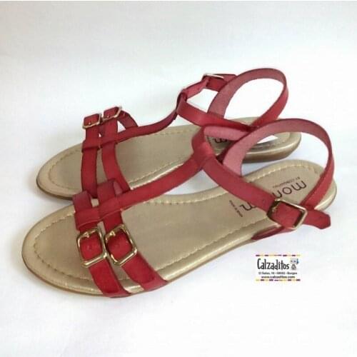 Sandals youthful appearance in skin color coral, Momem by Conguitos