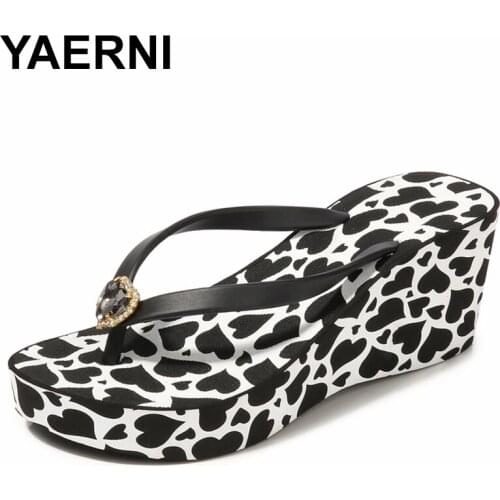 YAERNI Wedge Summer PVC Beach High Slides Beach Thongs Thongs Flat Slipper Wedges Crystal Creeper Super Rhinestones Slides