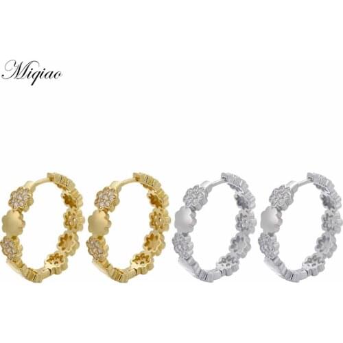 Miqiao 2pcs Hot Selling Personality Hollow Zircon Flower Earrings Body Piercing Jewelry