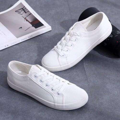 Classic White Sports Shoes for Women Canvas Shoes Flat with Wild Fashion Art Casual White Shoes Large Size