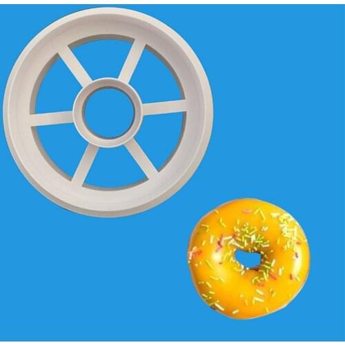 Plastic Doughnut Cake Maker Mold Home Party Desserts Cutter Fondant Cutting DIY Donut Mould Pastry Dough Process Tools