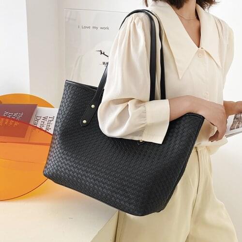 Luxury Brand Designer Big Woven Handbags Purse Women Shoulder Bags 2021 New Large Capacity Ladies Causual Tote High Quality