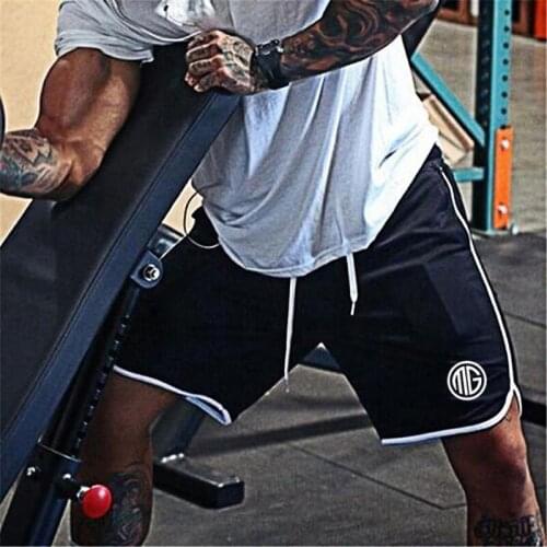 2021 Summer Brand fitness shorts men knee length bodybuilding bermuda cargo mesh active shorts Joggers gyms workout sweatpants