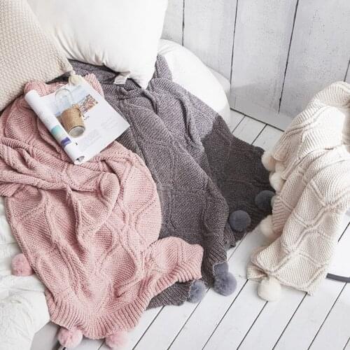 European Luxury Chenille Fur Ball Blanket Knitted Blanket Bed Tail Blanket Scarf Decorative Sofa Cover Blanket with Pom Poms