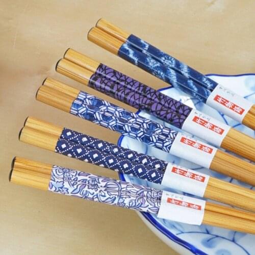 3 Styles Japanese-style Printed Tableware ucky Cat Bamboo Chopsticks Handmade Wooden Chopstick Set Carft For Friends
