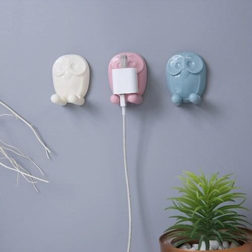 1pc Cartoon Bathroom Toothbrush Holder Kitchen Sticker Hook Toothbrush Rack Cartoon Socket Plug Hooks Toothbrushes Holder