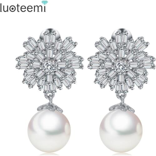 LUOTEEMI Stock Fashion White Gold Color Ladies Elegant CZ Crystal Flower With White Round Simulated-Pearl Earrings Designs