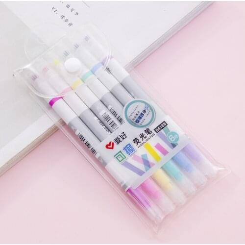 Erasable fluorescent double-headed markers. A small tool for students to make notes with light-colored touch markers