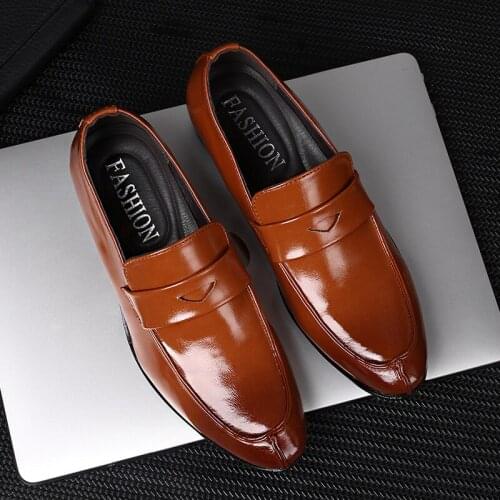 Genuine Leather Men Shoes Fashion Pointed Toe Dress Shoes Men Loafers Patent Leather Oxford Shoes for Men Formal Wedding Shoes