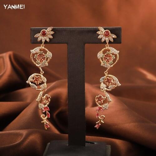 Exquisite Retro Long Earrings Shiny Flowers Unique Shape Geometric Ring Elegant Jewelry Complex High-end Earrings Bijoux Femme