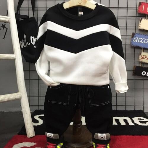 Brand Autumn Fashion Childrens Sweater Tracksuit Cotton Velvet T Shirt for Boy Black White Stripe Pullover Boys Casual Outfits