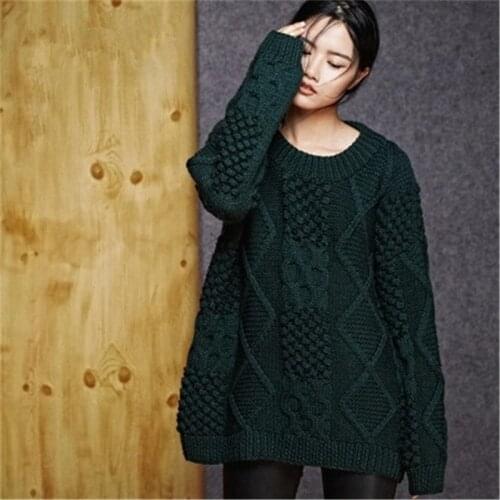 100% hand made pure wool Oneck twisted knit women sweet solid loose thick pullover sweater black 6color customized