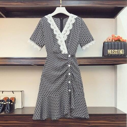 Womens dress womens summer 2021 new houndstooth pattern is slimming, age reduction and belly
