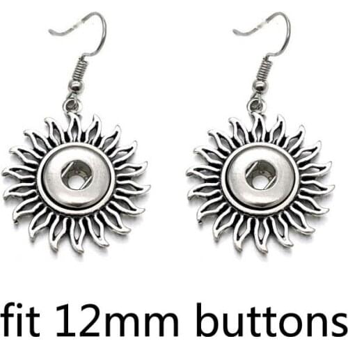 Hot Sale 028 Fashion Bohemia Cute Fit 12mm 18mm Snap Button For Women Charms White K Plated Design Snaps Earrings Jewelry Gift