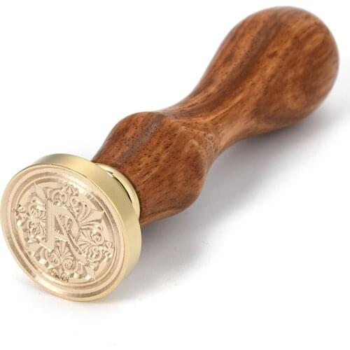 1pc Brass Retro Initials Wax Sealing Stamp 26 Letters A-Z Wax Seal Stamp with Wooden Handle for Post Decoration DIY Cards Making