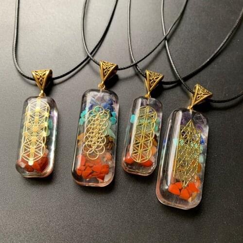 7 Chakra Sri Yantra Orgone Pendant Necklace Energy Healing Crystals Chips Tumbled Stones Mixed Orgonite Resin Necklace
