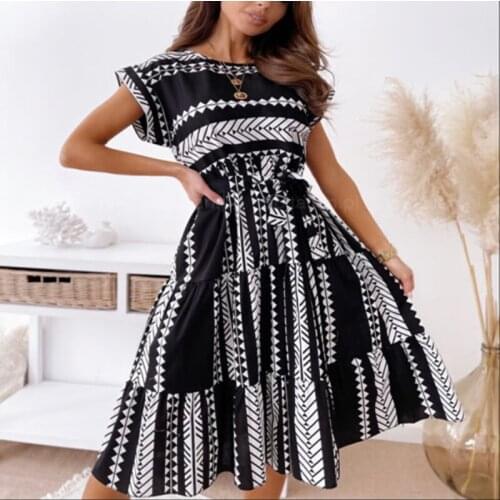 VIEUNSTA 2021 Summers New Fashion FDesign Sense Short Sleeve irregular Patchwork Digital Printing Dress Casual Party Mini Skirts