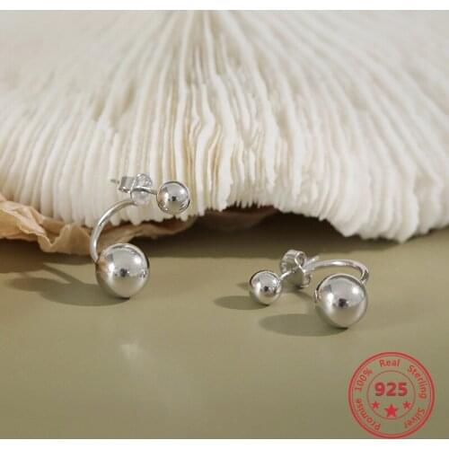 Factory Price 100% 925 Sterling Silver Fashion Stud Earrings Round Ball Smooth Design Personality Simple Wild Lady Jewelry