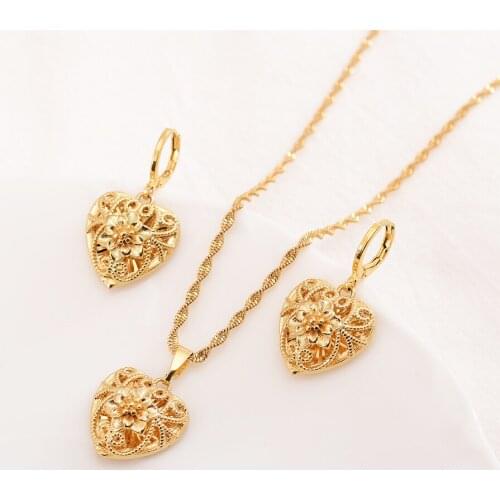 Small Heart Leaves Flowers Pendant Necklace Chain 24 K Fine Solid Gold Filled Love Romantic Jewelry Fashion Women Girl Nice gift