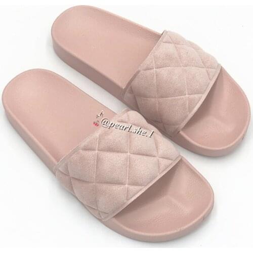 2021 New Ladies Fur slippers Outside shoes designer slippers famous brands Comfortable Faux Fox fur Winter slippers