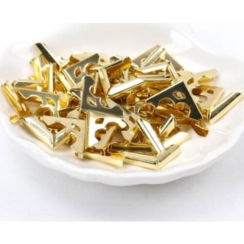 40Pcs Metal Book Corner Cantoneira Trilateral Albums Menus Folders Box Corner Protectors Frame Decor Gold 16x16x2.5mm