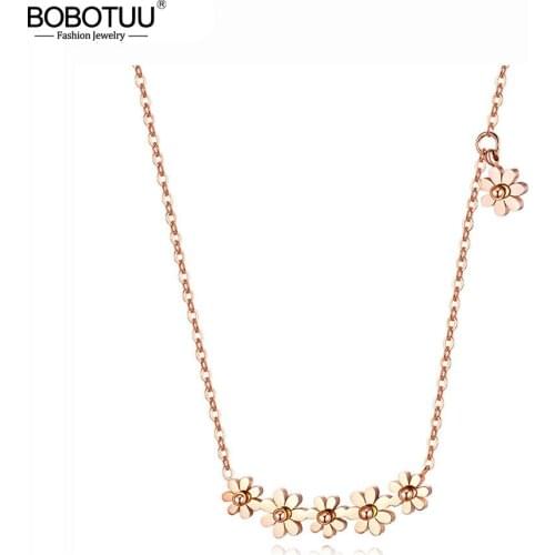 BOBOTUU Trendy Titanium Stainless Steel Six Daisy Flowers Pendant Necklaces Rose Gold Bohemia Party Jewelry For Women BN17087