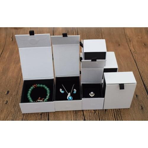 White+Black Flip Jewelry Ring Bracelet Necklace Pretty Boxes Wholesale Custom Sets Display Holder Case with Velvet Foam Cases