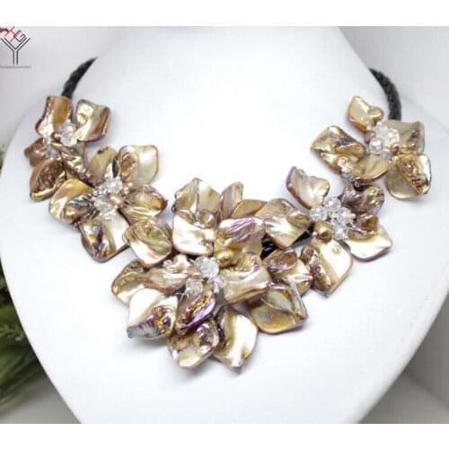 Women Classic Jewelry natural pearl Crystal 5 flower pendant brown coffee shell mother of pearl necklace black leather 18"