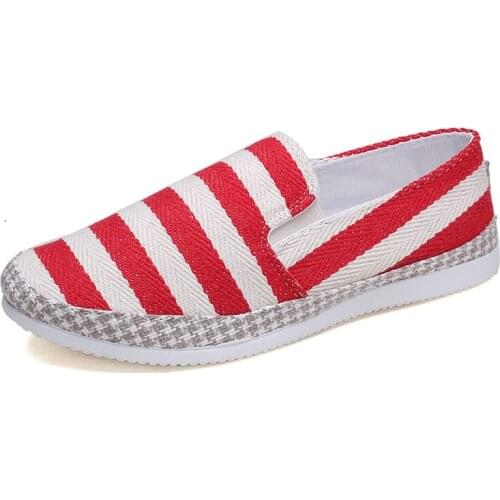 Running Shoes Men 2021 New Brand Canvas Sneakers Boys High Top Jogging Sports Male Athletic Footwear Boys Red Black Trainers