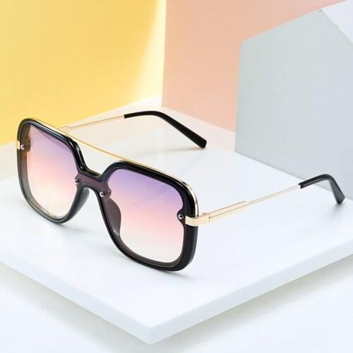 Classic Square Sunglasses Women Brand Designer Retro Metal Big Frame Sun Glasses for Men Vintage Gradient Oculos Feminino