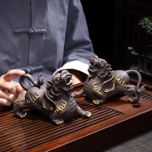 Purple sand Lucky brave troops statue Modern art sculpture Tea set decoration Feng Shui statue decorated by home mascot One pair