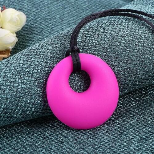 200pcs Baby Chewy Necklace Infant Teether Durable Cute Food Grade Silicone Training Teeth Care Chew