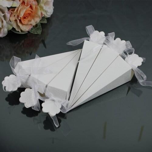 10pcs Ice Cream Tip Cone Shape Gift Box White Paper Ribobn Box Boite Dragee Wedding Favor Gift Packaging Wrapping Supplies